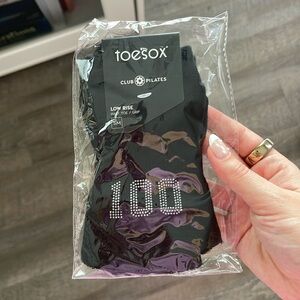 Club Pilates Toesox Half Toe 100 Class Grip Socks